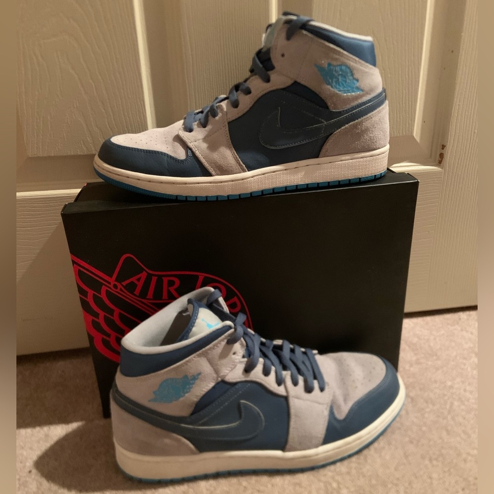 EUC Air Jordan 1, size 11.5